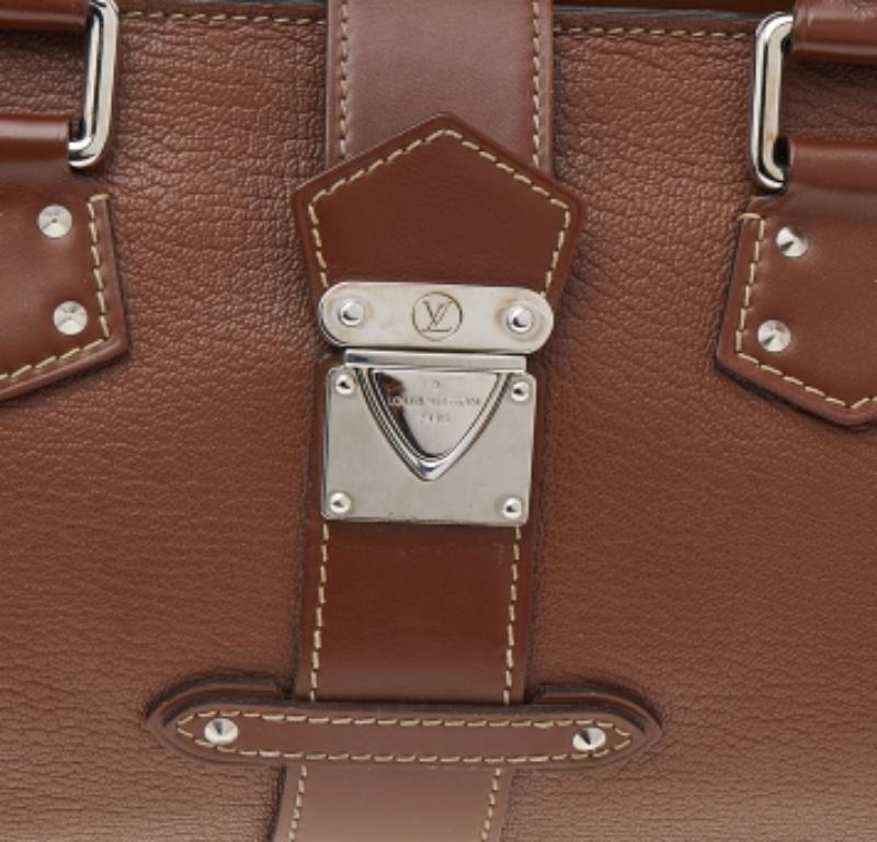 Bolso Louis Vuitton L'Epanoui PM Piel Suhali Marrón 3