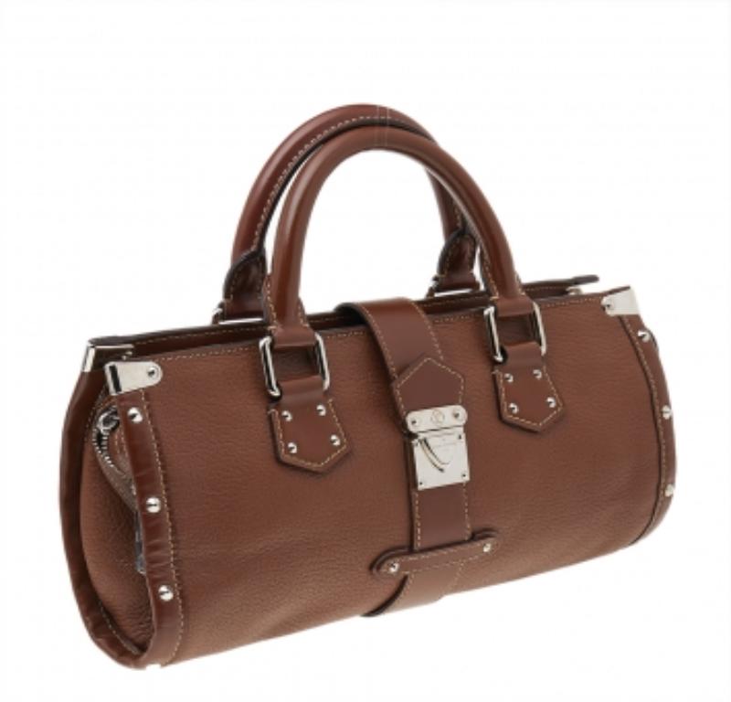 Bolso Louis Vuitton L'Epanoui PM Piel Suhali Marrón 4