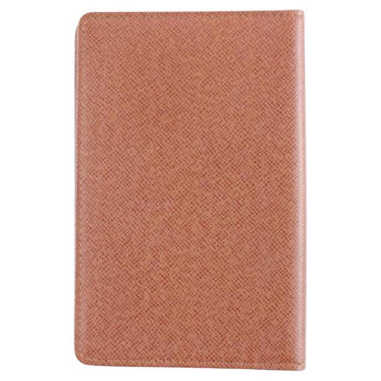 Braunes Taiga Id-Brieftascheetui von Louis Vuitton 220079