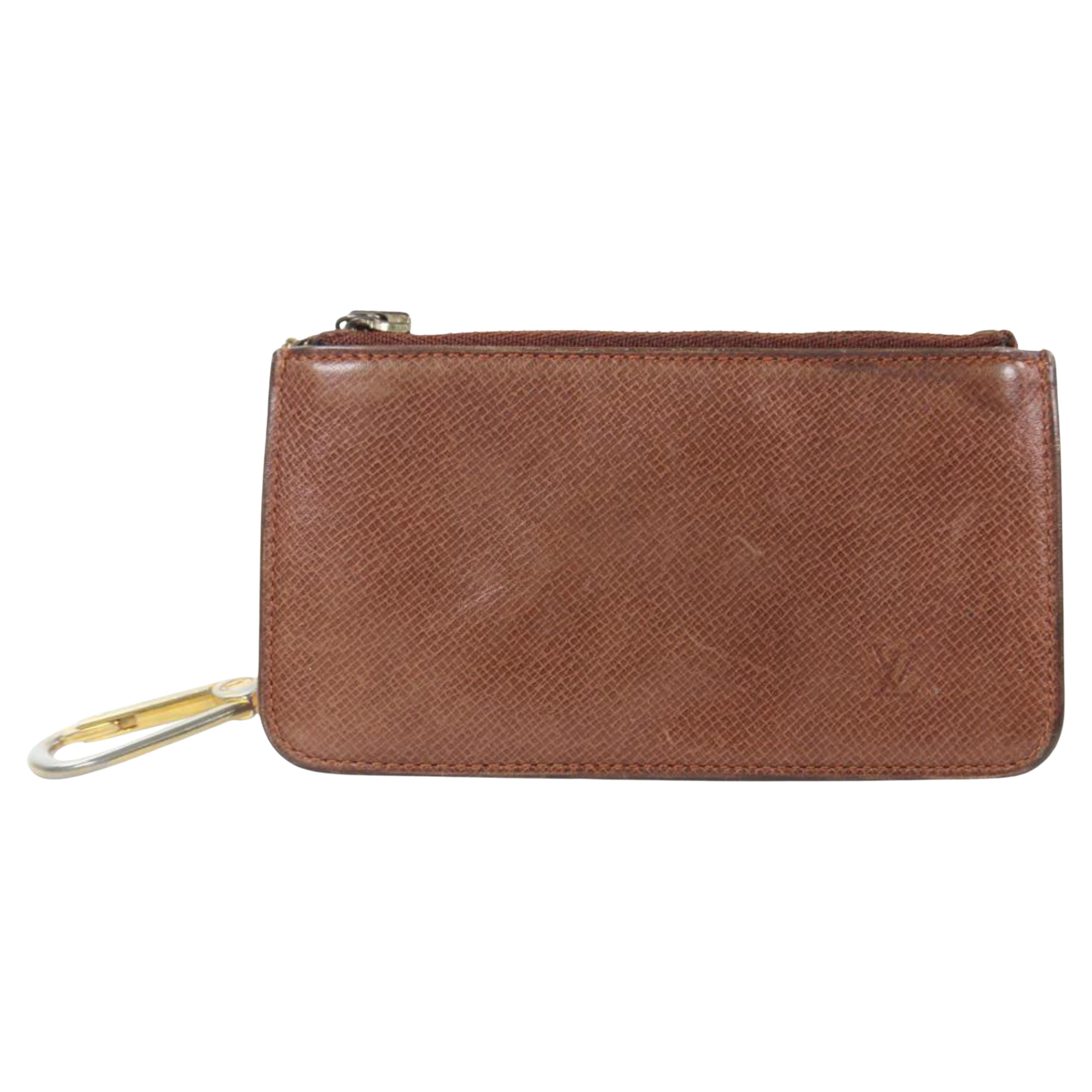 Louis Vuitton Brown Taiga Leather Key Pouch 13lv1103 For Sale