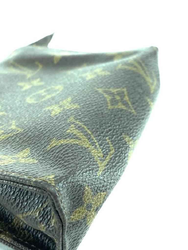 Women's Louis Vuitton Brown Toiletry Pouch Poche Monogram 15 Toilette 15lv618 Wallet