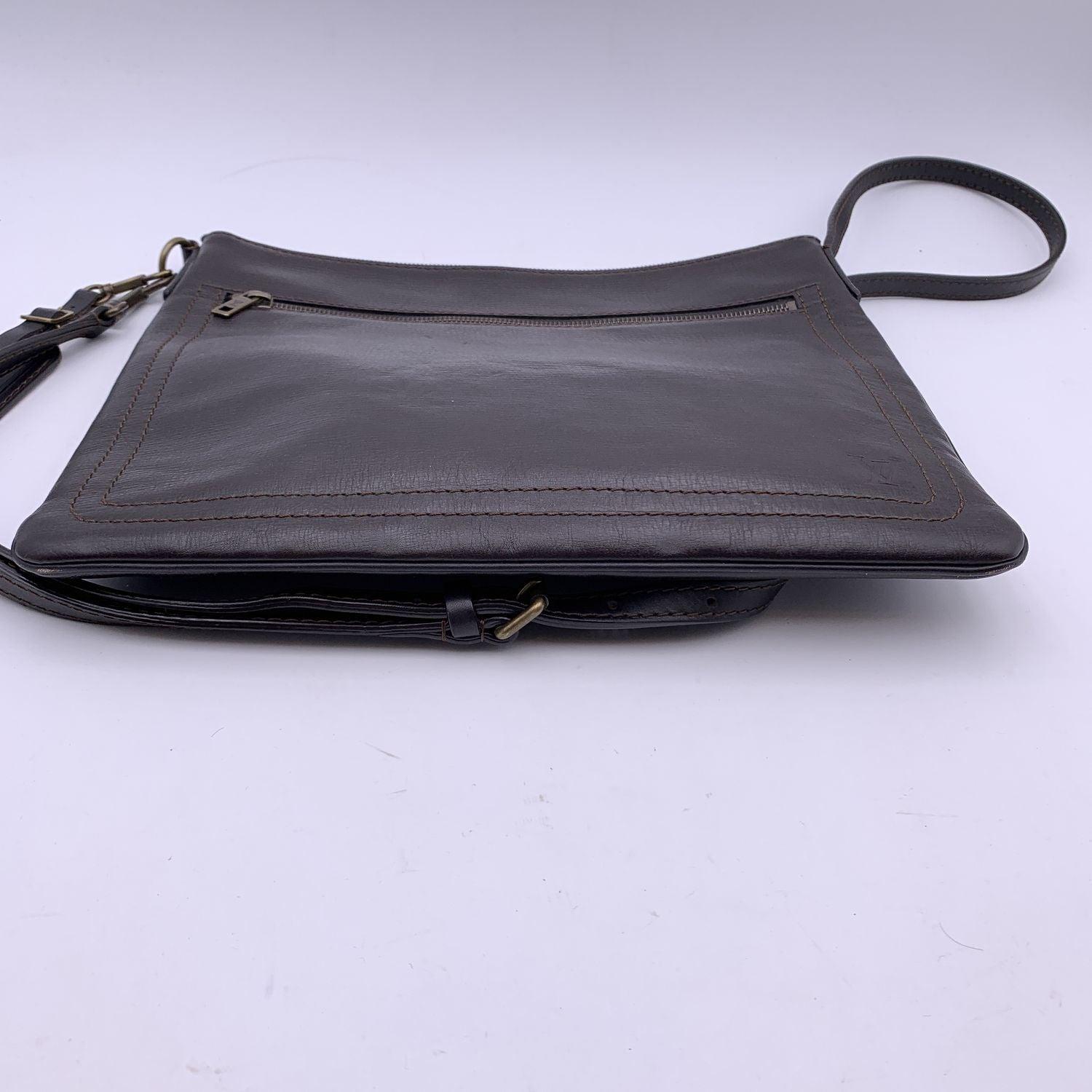 Louis Vuitton Brown Utah Shawnee MM Leather Shoulder Bag In Excellent Condition In Rome, Rome