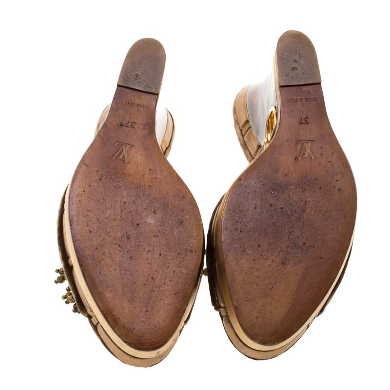 brown velvet sandals