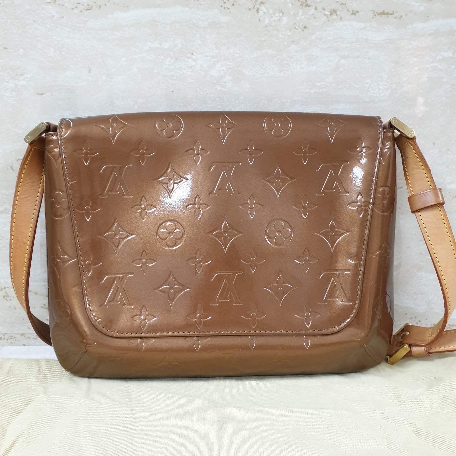 Louis Vuitton - Sac porté épaule marron « Vernis Thompson Street » Pour femmes en vente