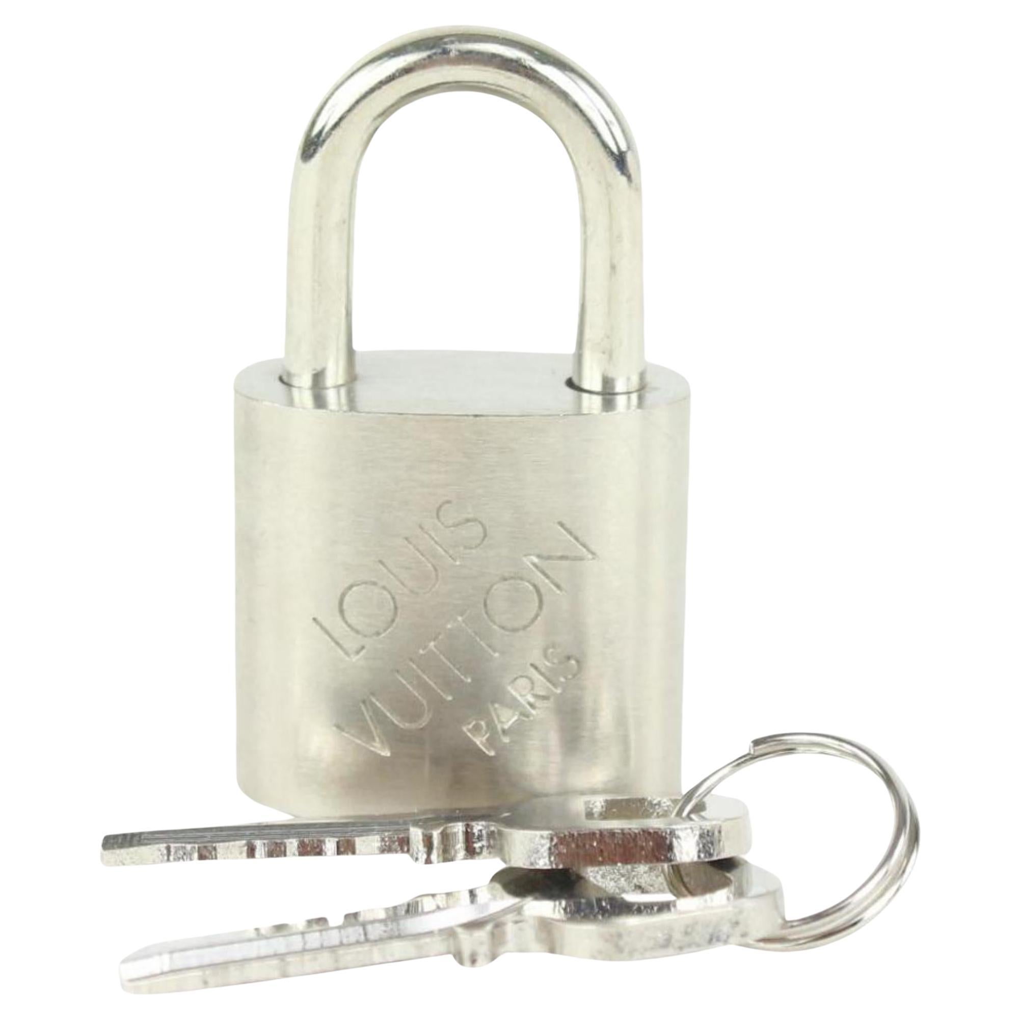 Louis Vuitton Brushed Silver LV Padlock and Key Lock Set 1019lv13