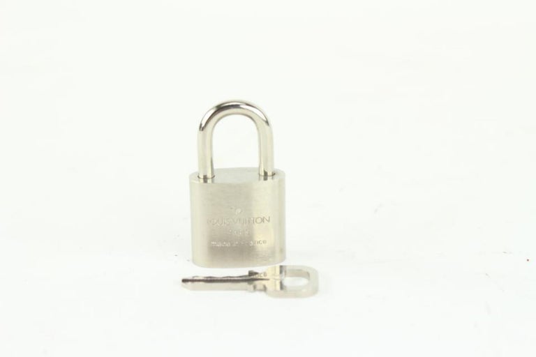 Louis Vuitton Silver Padlock and 2 Key Set Lock Cadena Keepall