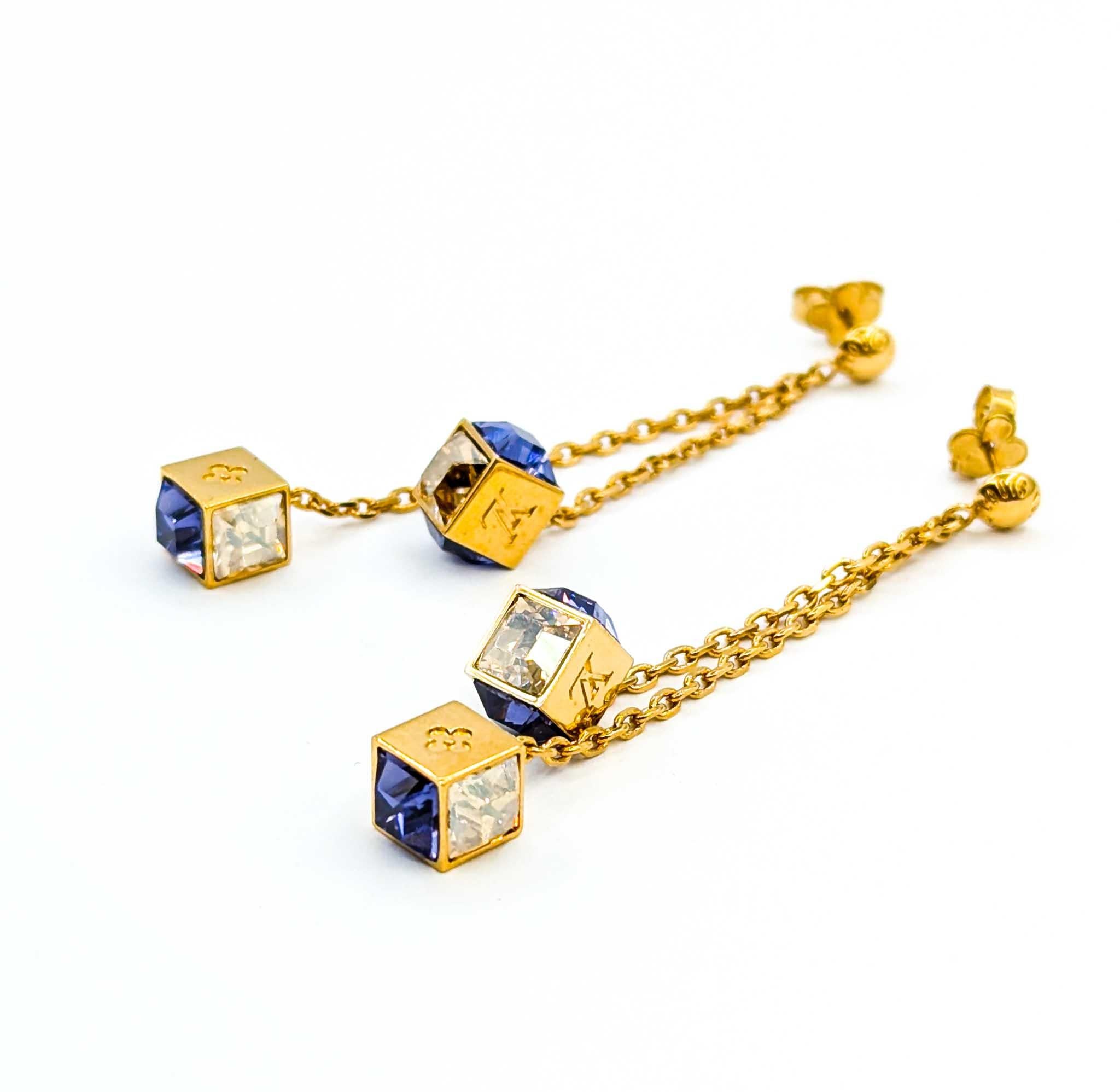 Women's Louis Vuitton Buci d'Oreille Pandan Gamble Earrings For Sale