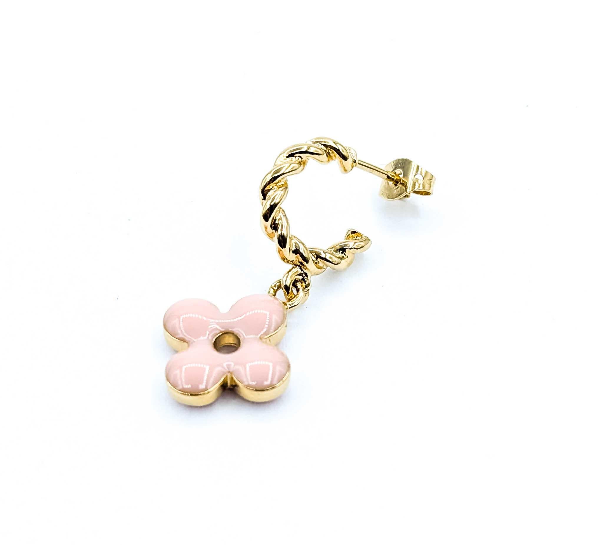 Louis Vuitton Buci d'Oreille Sweet Monogram Earrings Pour femmes en vente