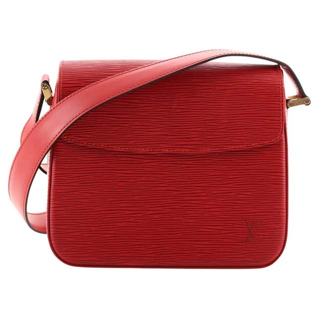 Louis Vuitton Red Monogram Vernis Reade PM Bag at 1stDibs