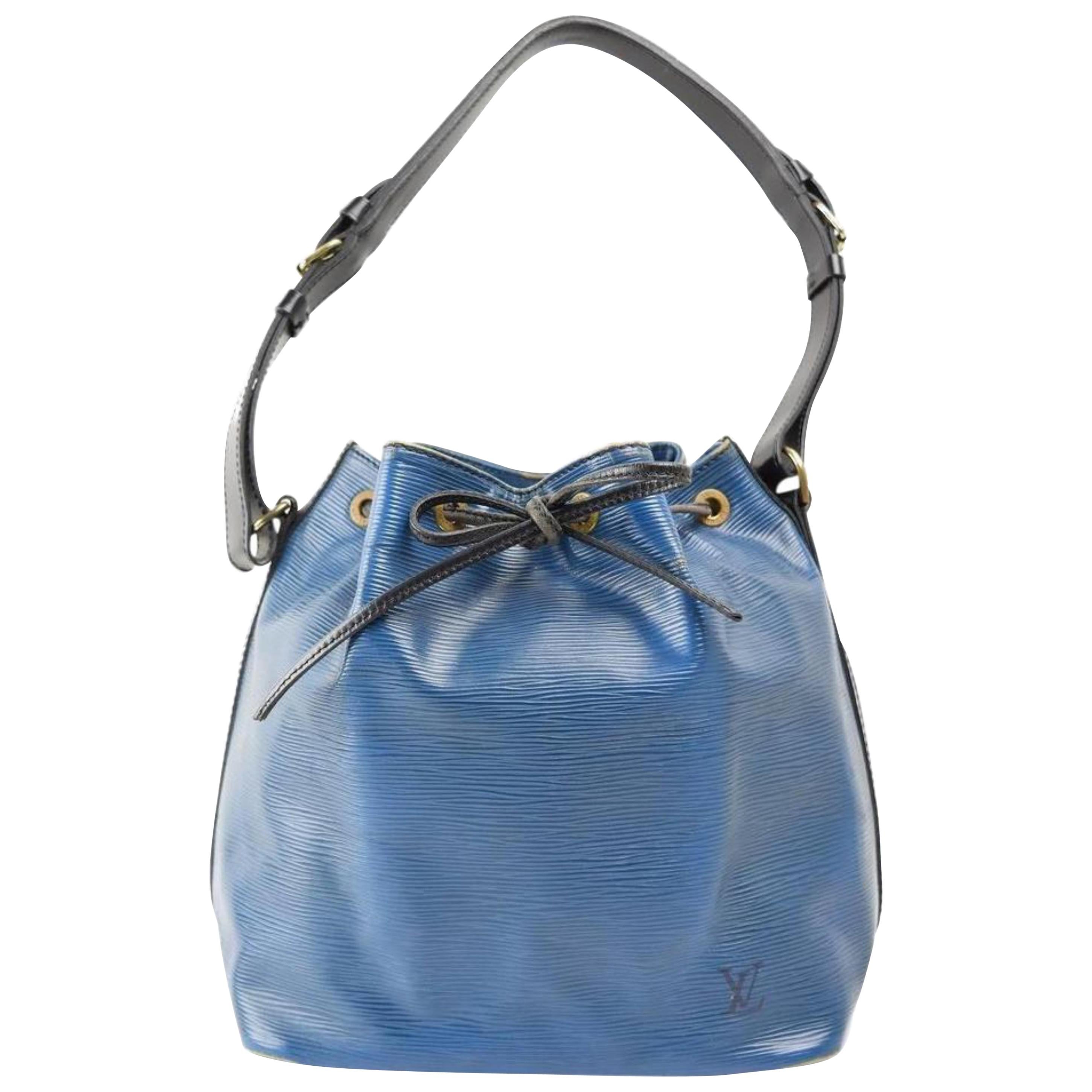 Louis Vuitton Bucket Bicolor Black Petit Noe Drawstring Hobo 869183 Blue Leather For Sale