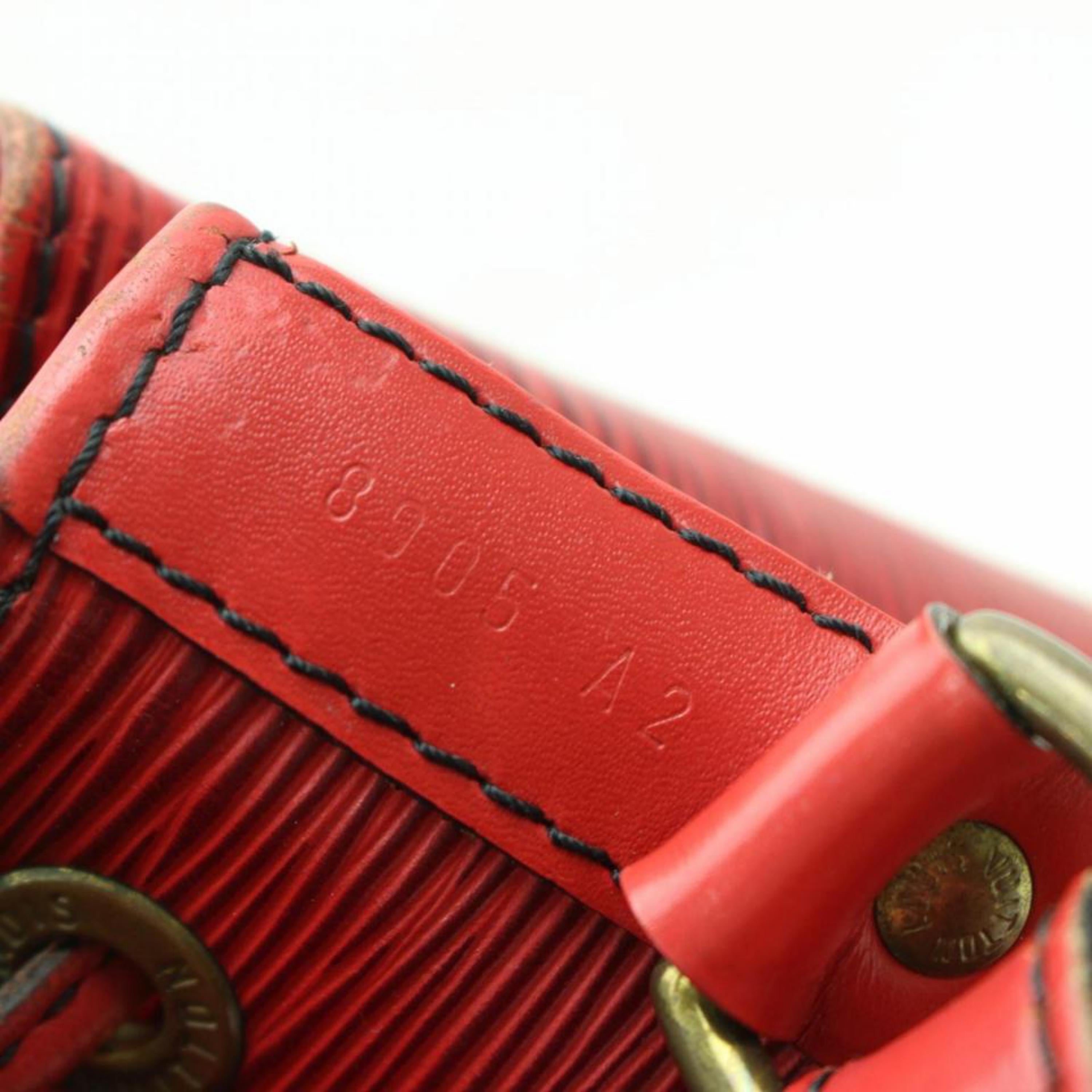 Louis Vuitton Bucket Epi Petit Noe Drawstring Hobo 869175 Red Leather Shoulder B For Sale 6