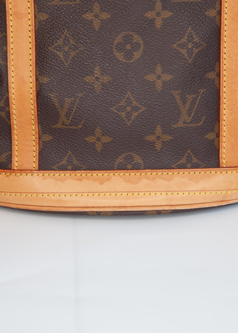 Louis Vuitton Signature Monogram Bucket GM Shoulder Bag – Luxury Trade