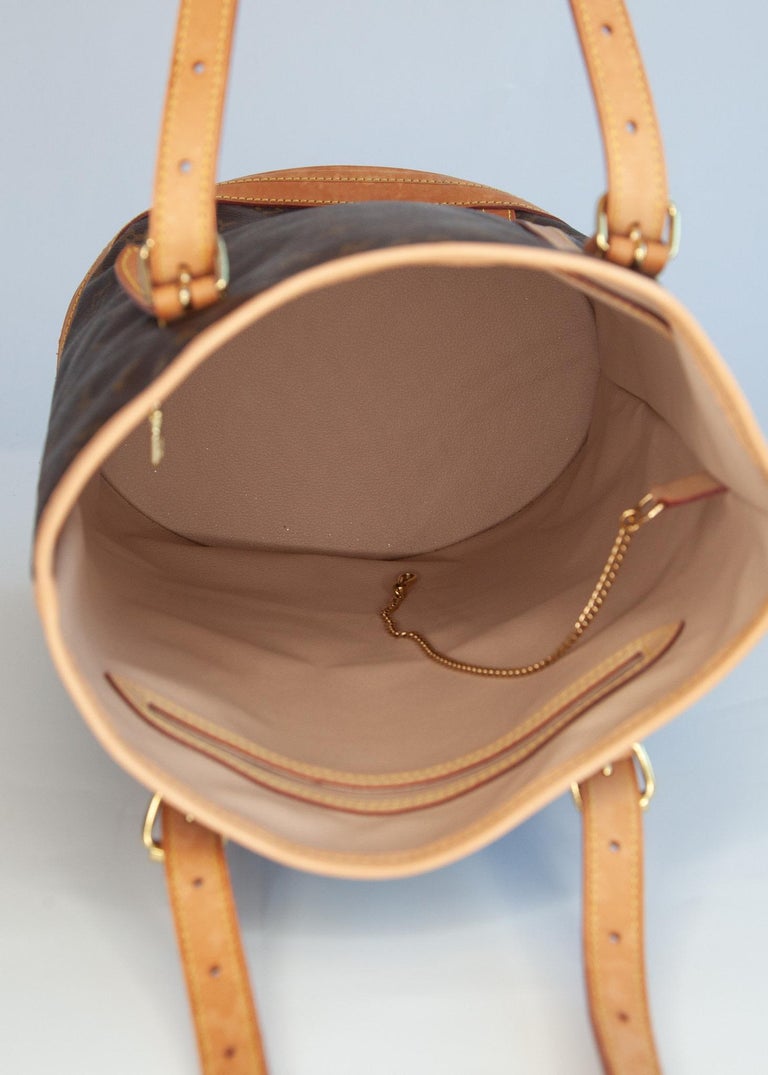 Bucket handbag Louis Vuitton Brown in Synthetic - 26107914