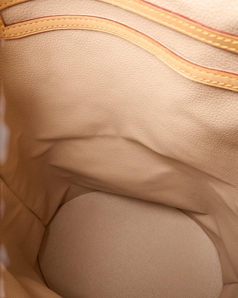 Louis Vuitton Bucket GM Monogram For Sale 5