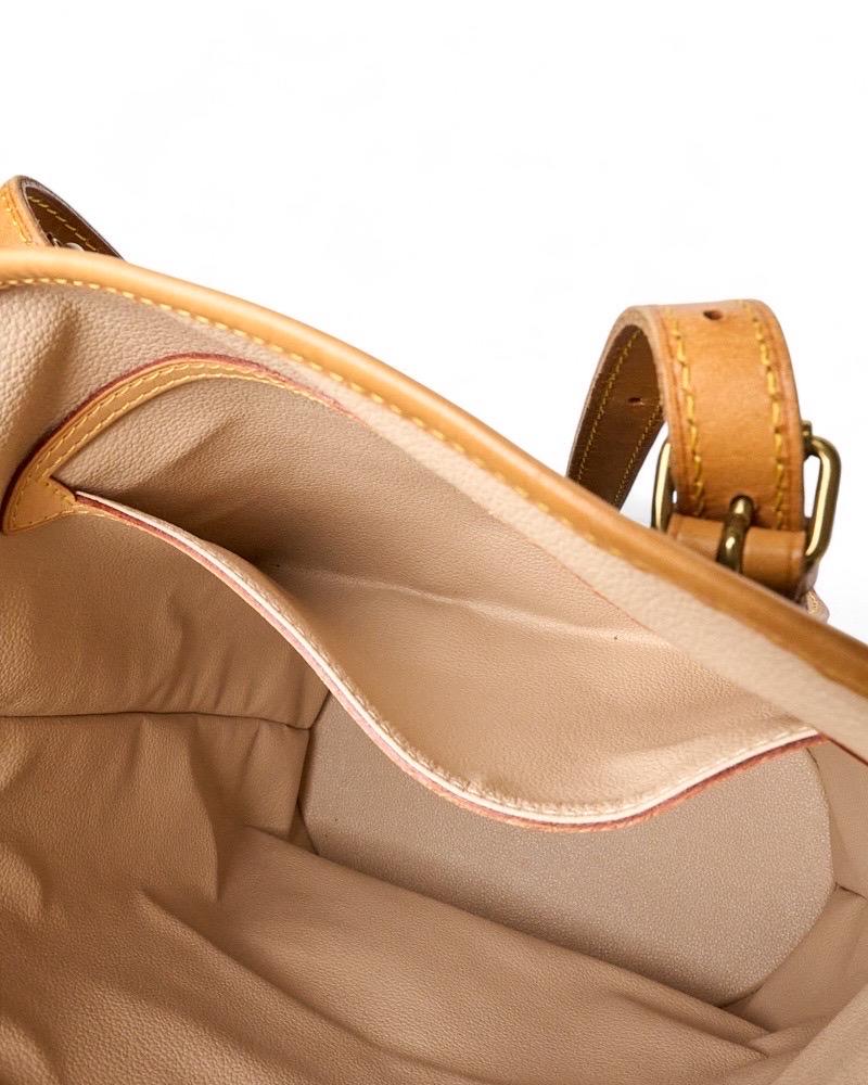 Louis Vuitton Bucket GM Monogram For Sale 7