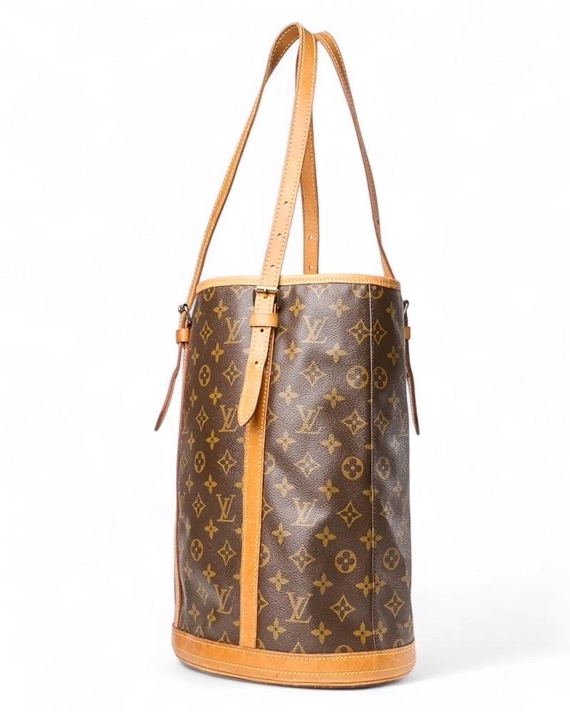 Brown Louis Vuitton Bucket GM Monogram For Sale