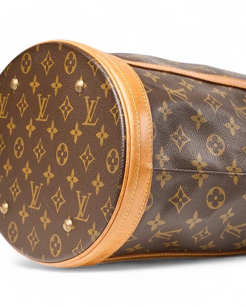 Louis Vuitton Bucket GM Monogram For Sale 3