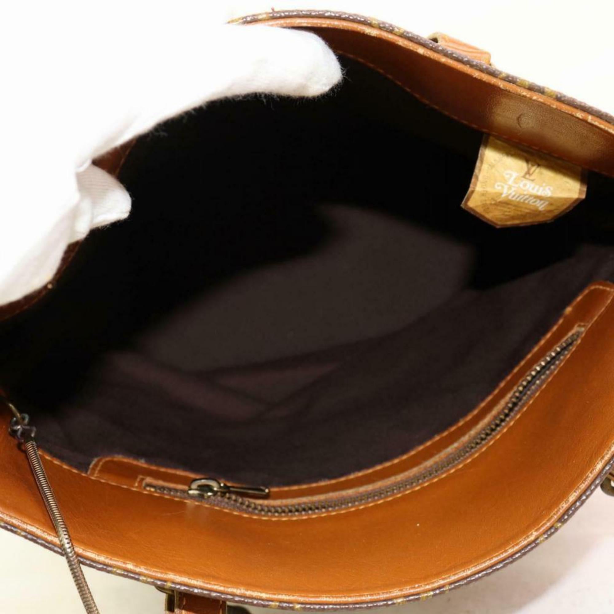 Louis Vuitton Bucket Gm with Kisslock Pouch 870356 Brown Coated Canvas Tote In Good Condition For Sale In Forest Hills, NY