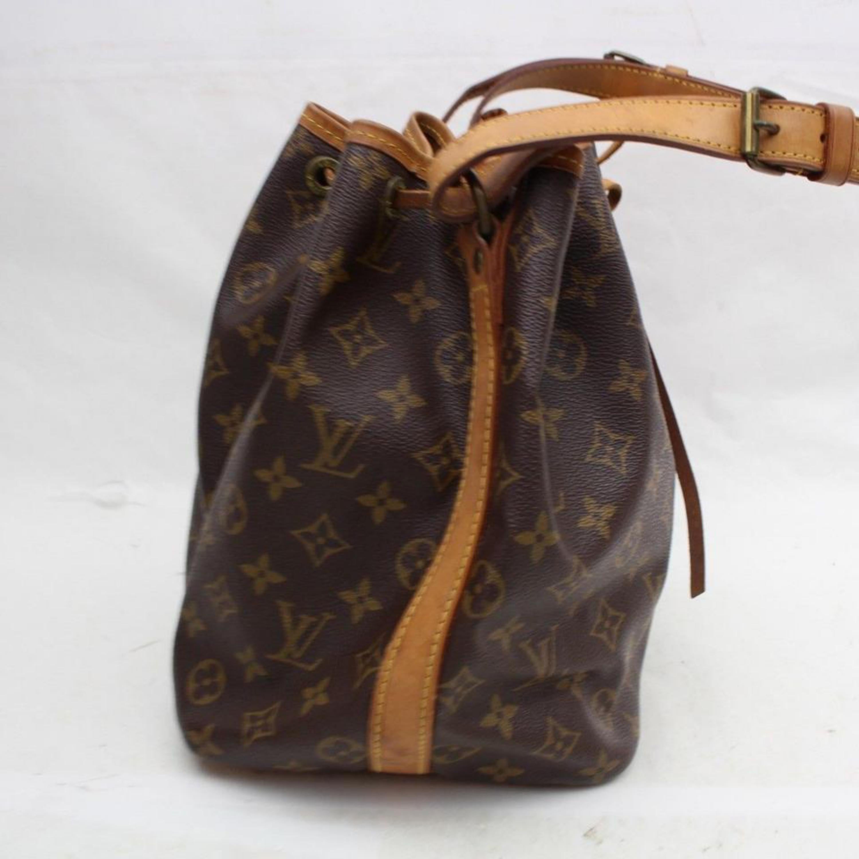 Louis Vuitton Bucket Monogram Petit Noe Drawstring Hobo 869519 Brown Coated Canv For Sale 3