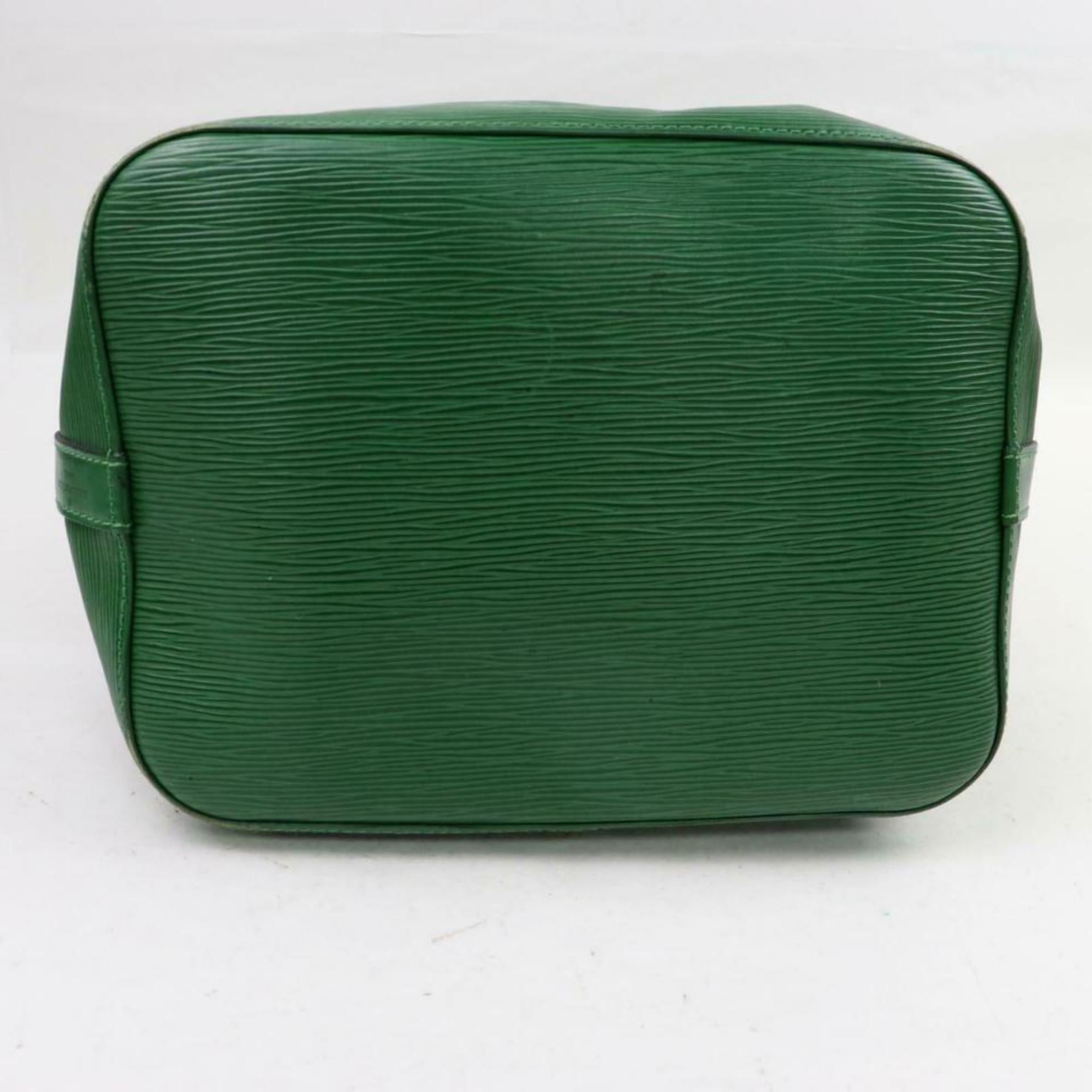 Louis Vuitton Bucket  Noe Drawstring Hobo 870223 Green Leather Shoulder Bag For Sale 1