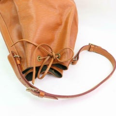 Louis Vuitton Bucket Noe Drawstring Hobo 870289 Brown Leather Shoulder Bag