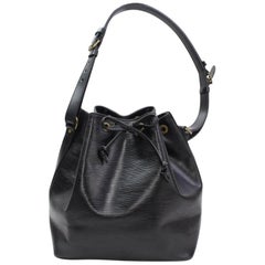 Louis Vuitton Bucket Noir Petit Noe Drawstring Hobo 868195 Black Leather Shoulde