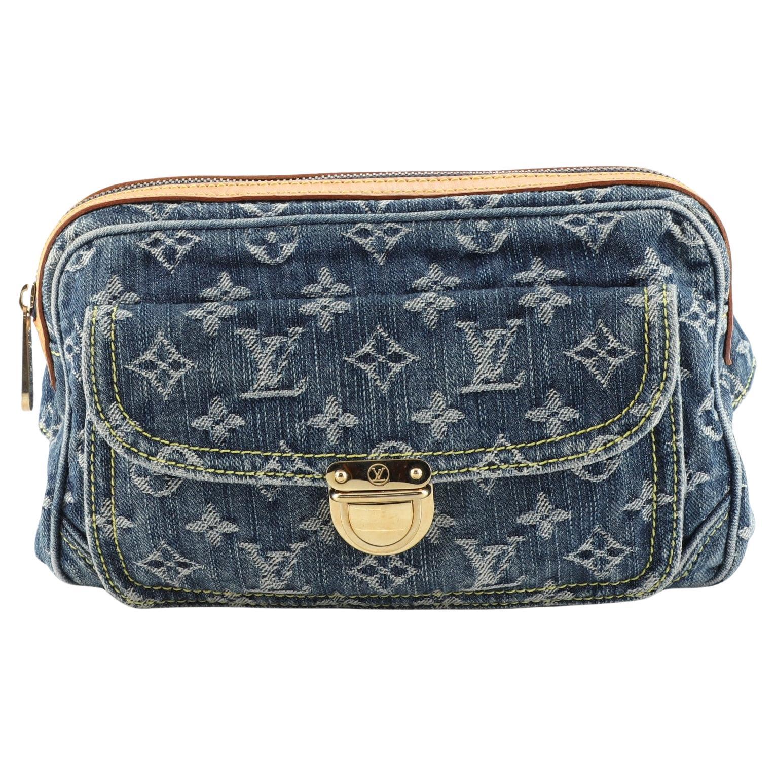 Louis Vuitton Outdoor Bumbag - For Sale on 1stDibs
