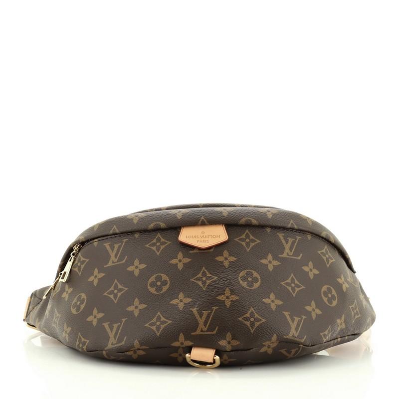 Louis Vuitton  Bum Bag Monogram Canvas In Good Condition In NY, NY
