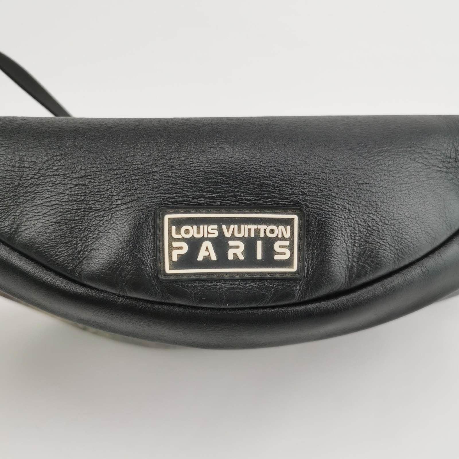 Louis Vuitton Bumbag 2019 Monogram Galaxy Discovery Black 3