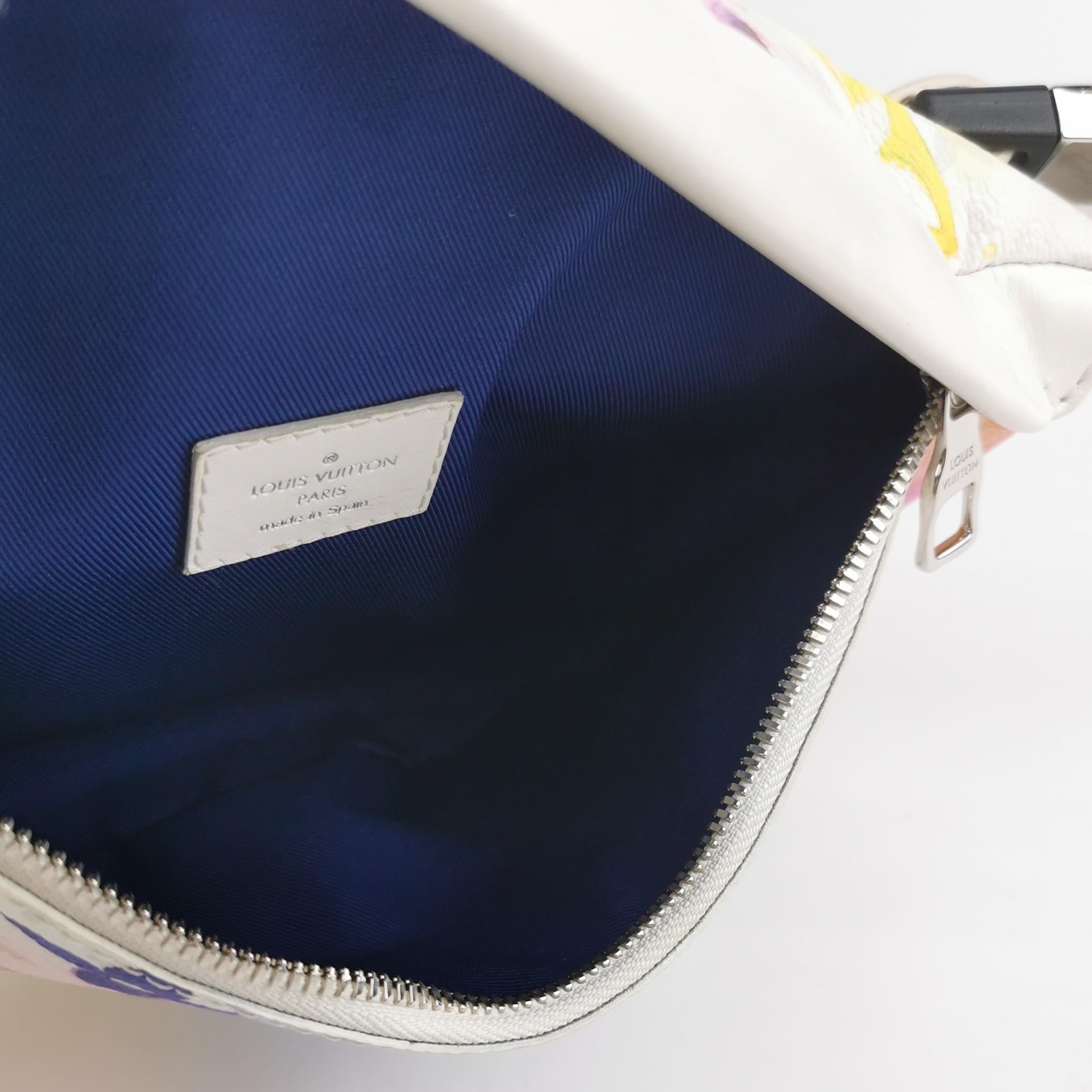 Gris Louis Vuitton Bumbag Blanc Aquarelle en vente
