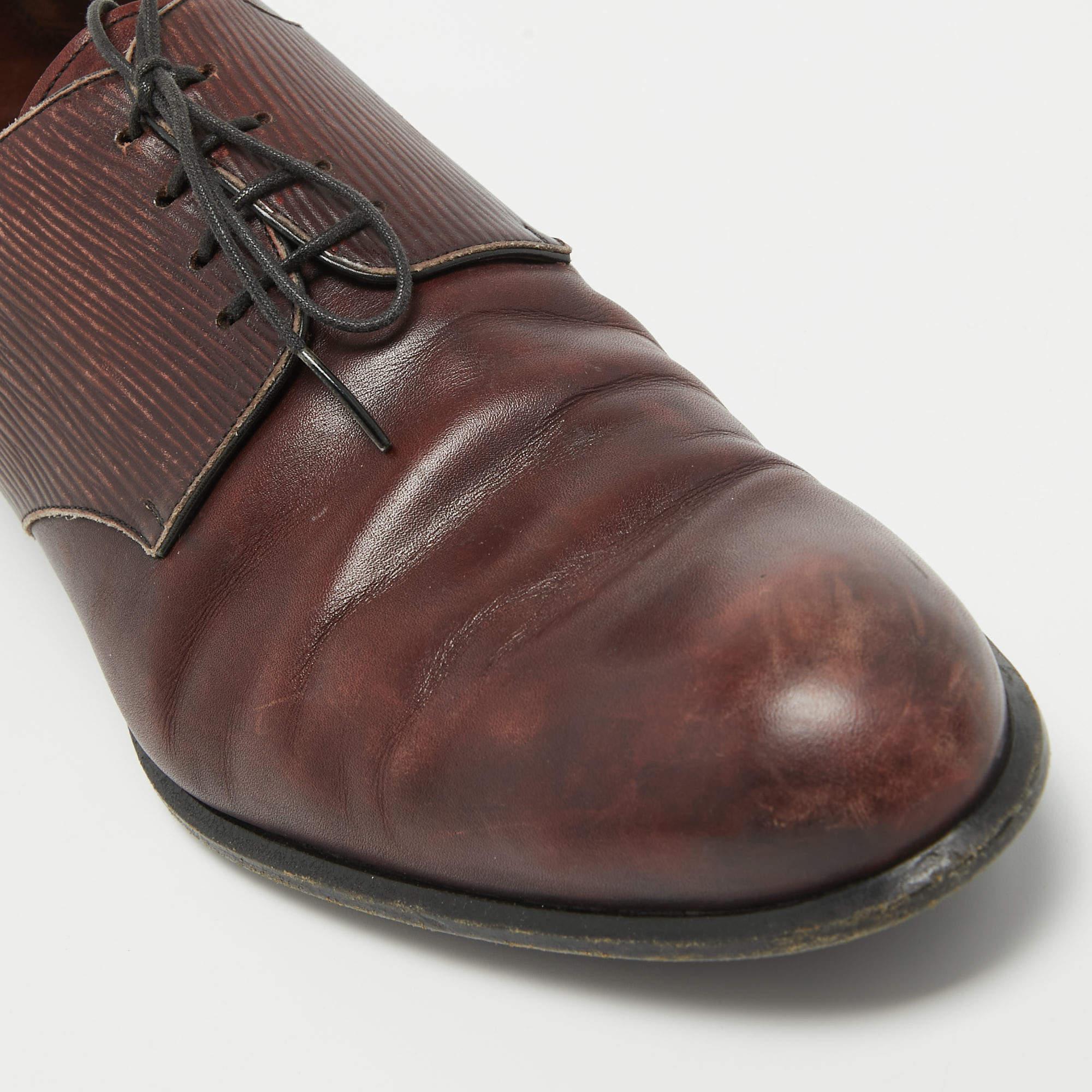 Louis Vuitton Burgundy Epi Leather and Leather Lace Up Derby Size 45 For Sale 2