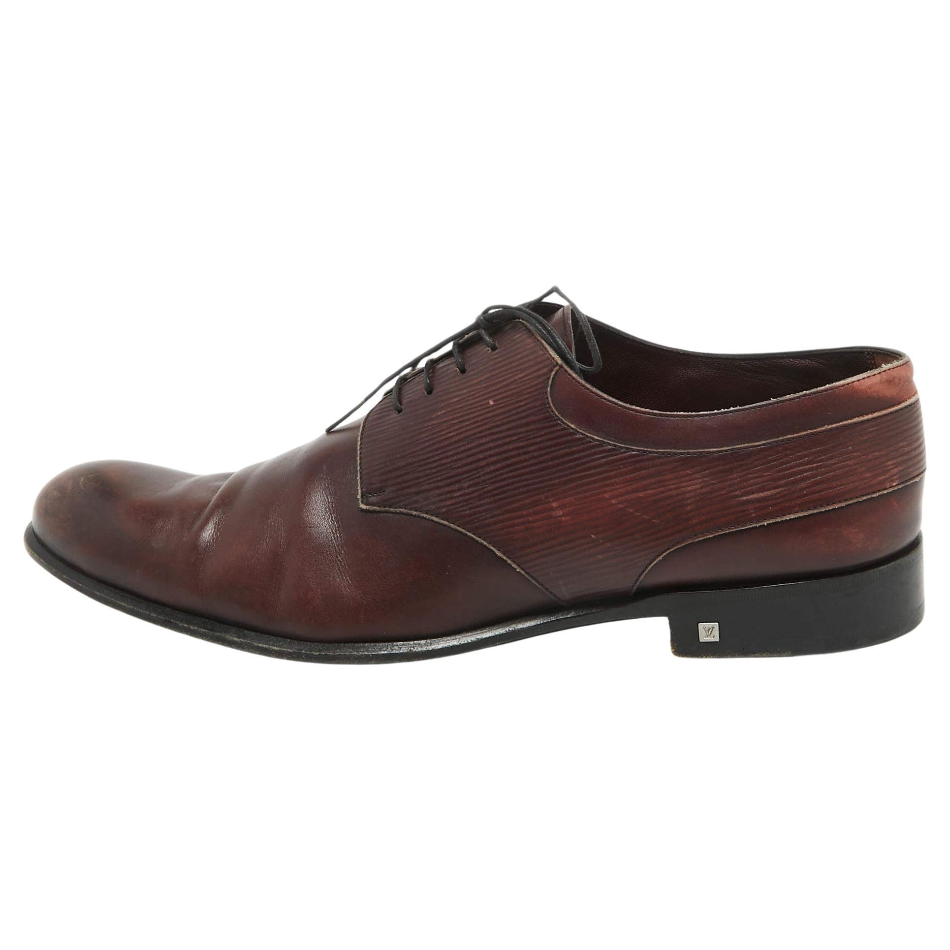 Louis Vuitton Burgundy Epi Leather and Leather Lace Up Derby Size 45 For Sale