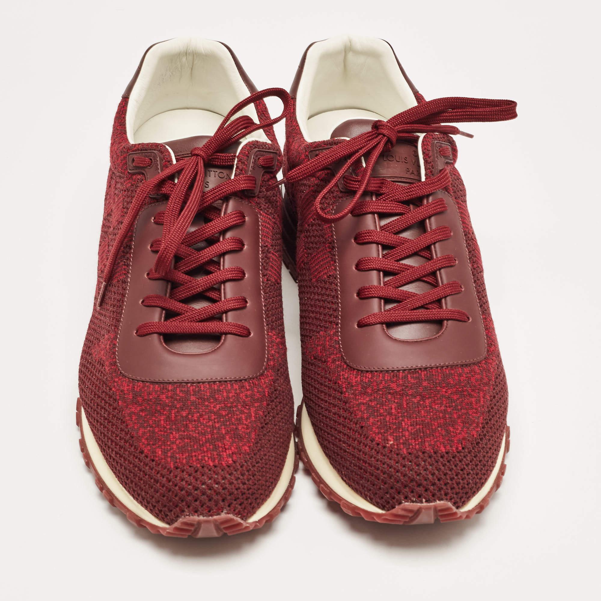 Louis Vuitton Burgundy Knit Fabric and Leather Run Away Sneakers Size 42.5 In Excellent Condition In Dubai, Al Qouz 2