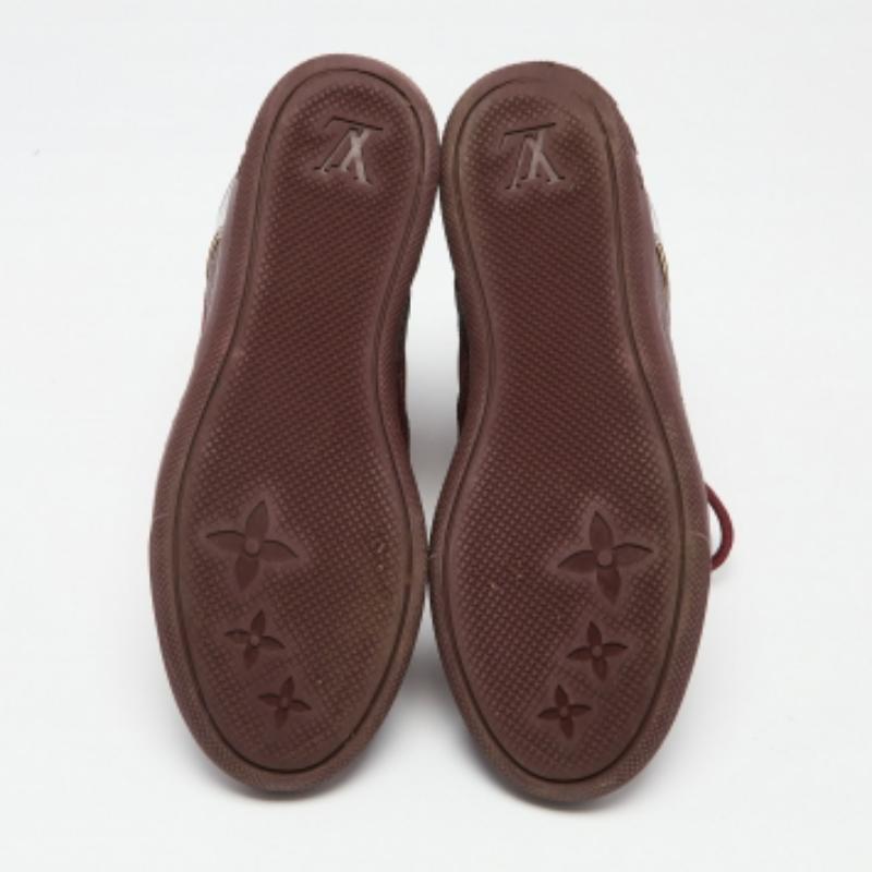 Louis Vuitton Burgundy Leather And Monogram Suede Millenium Sneakers Size 36.5 Bon état - En vente à Dubai, Al Qouz 2