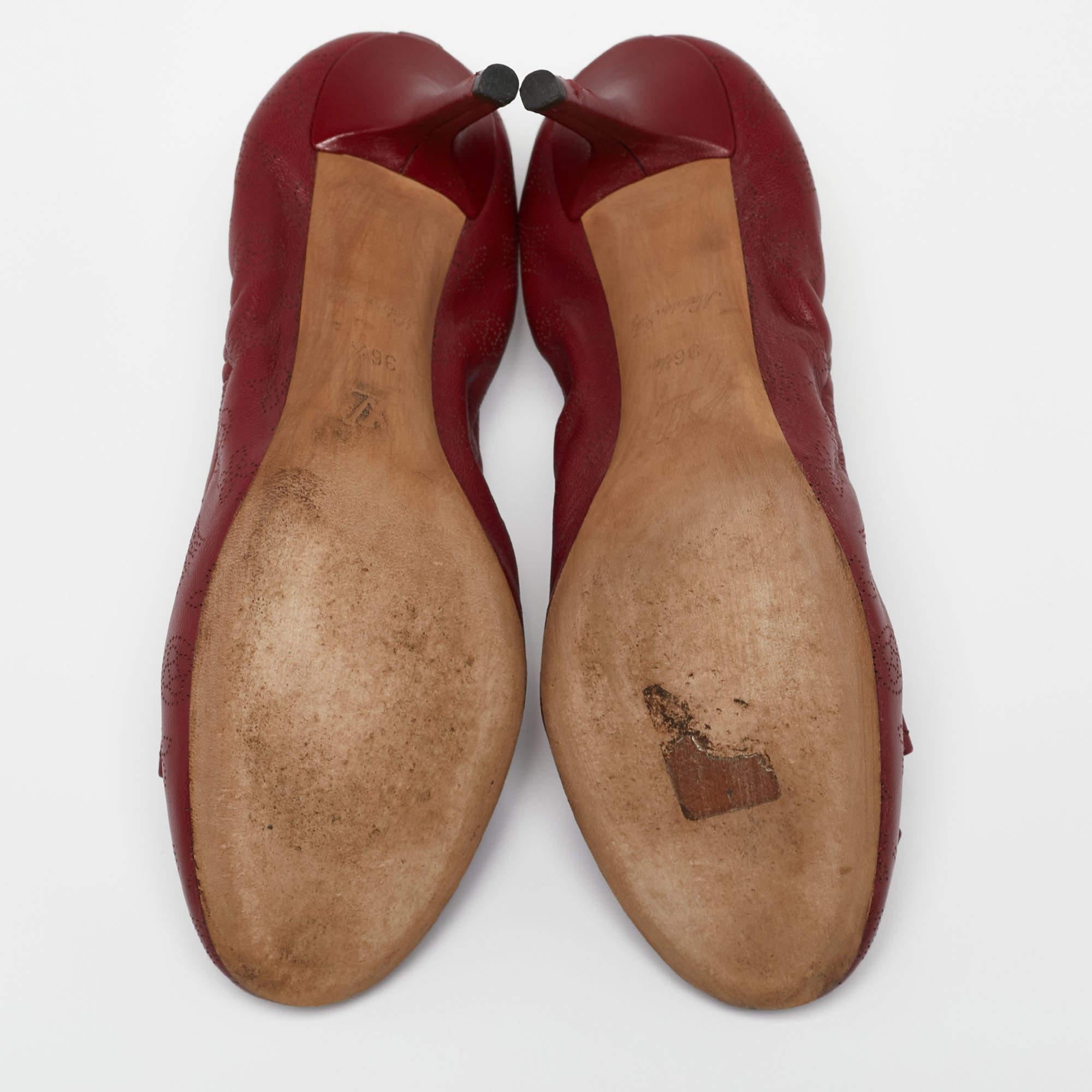 Louis Vuitton Burgundy Leather Bow Fiance Pumps Size 36.5 1