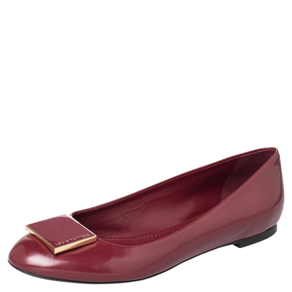 Louis Vuitton Burgundy Leather Embellished Ballet Flats Size 39 For Sale 3