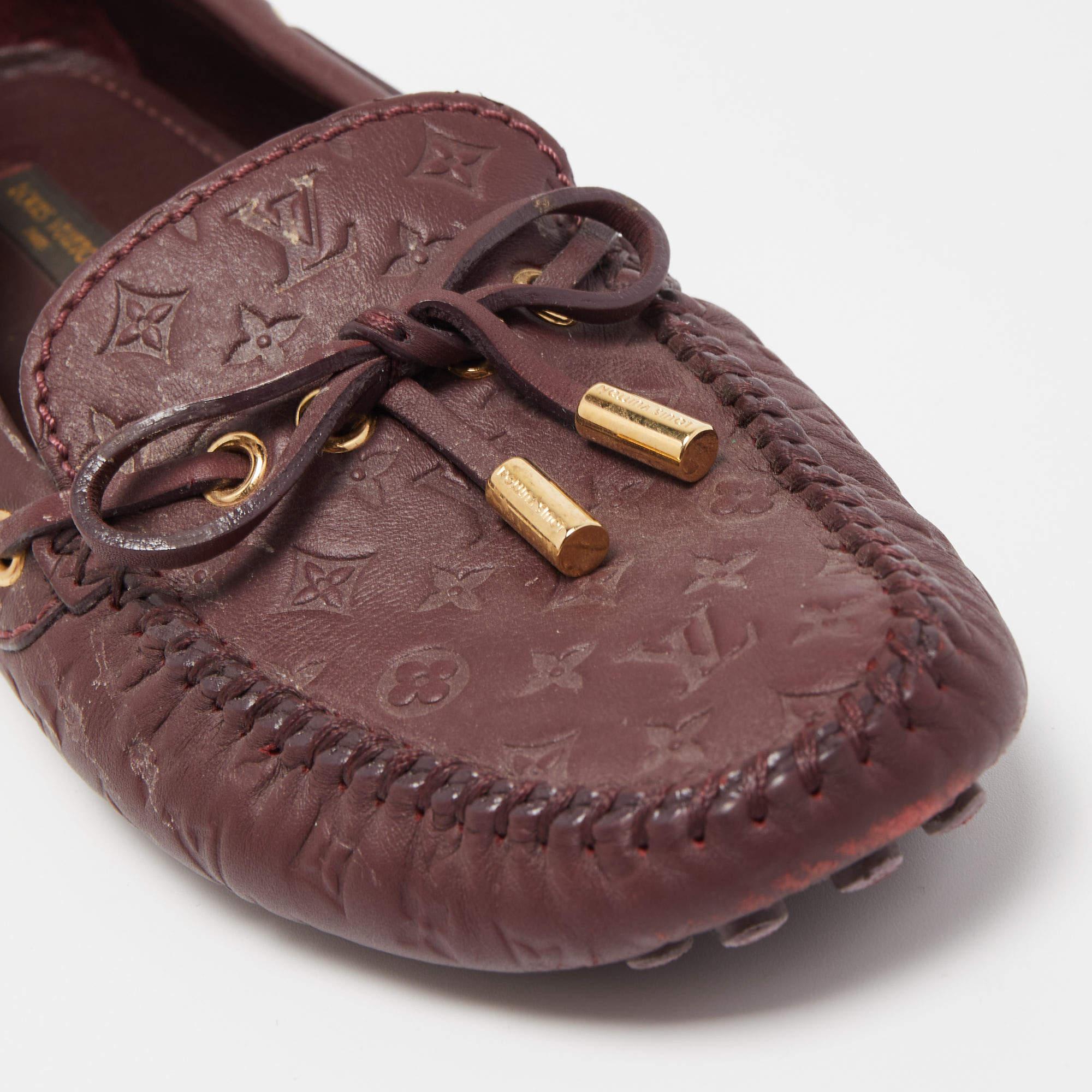 Brown Louis Vuitton Burgundy Leather Gloria Loafers  For Sale