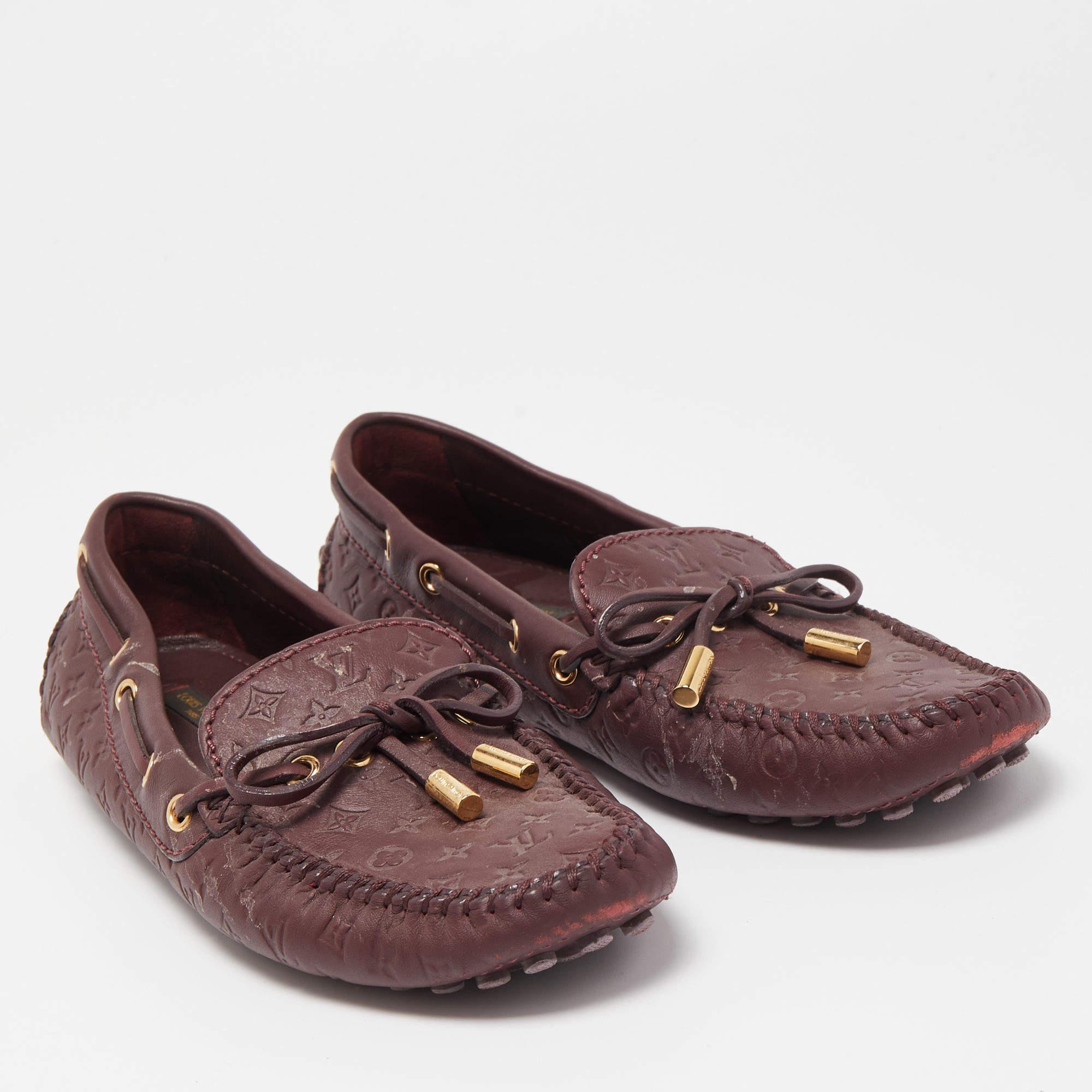 Louis Vuitton Burgundy Leather Gloria Loafers  For Sale 1