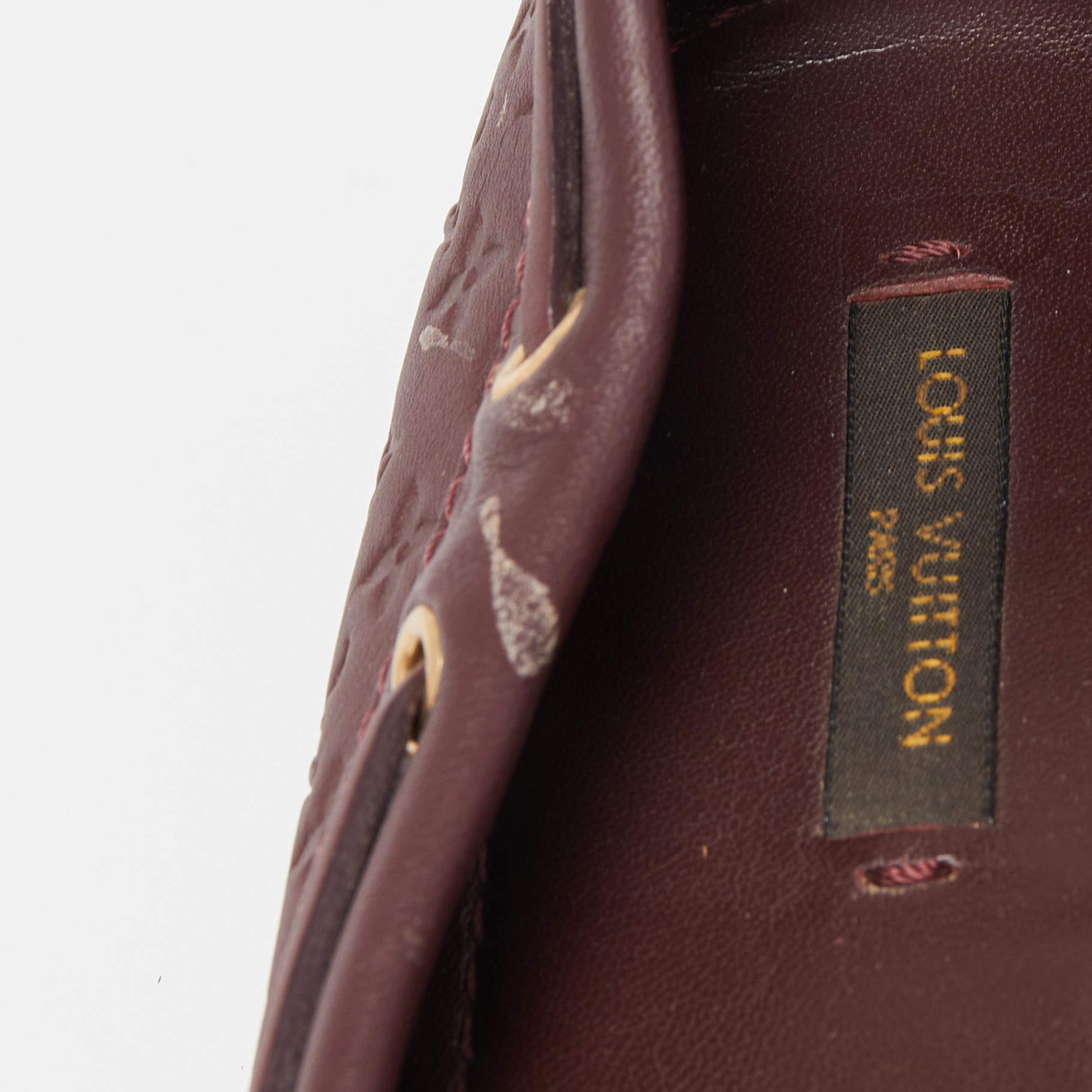 Louis Vuitton Burgundy Leather Gloria Loafers  For Sale 3