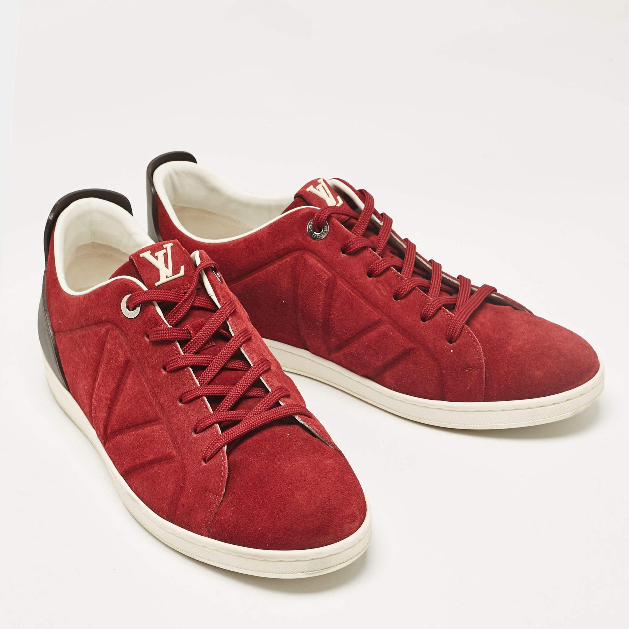 Louis Vuitton Burgundy Leather Suede Lace Up Sneakers Size 43 In Good Condition For Sale In Dubai, Al Qouz 2