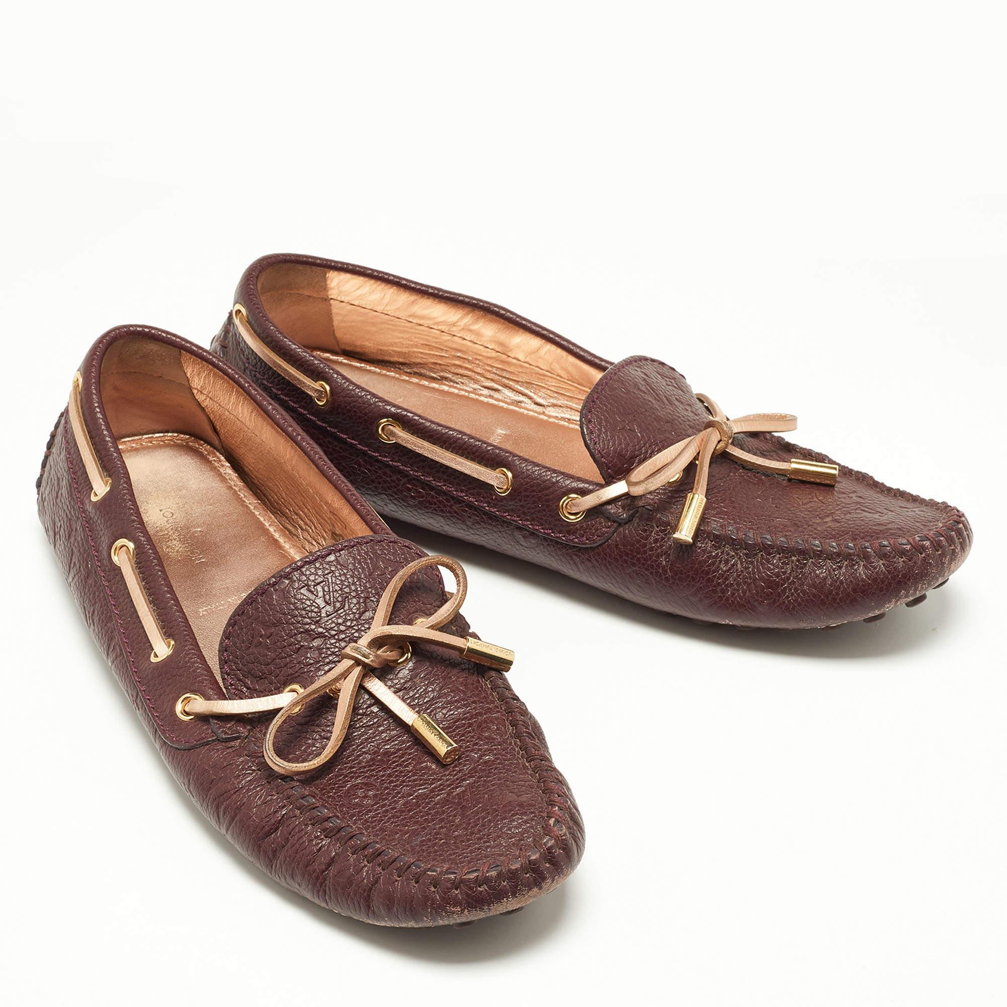 Brown Louis Vuitton Burgundy Monogram Leather Gloria Loafers Size 37.5 For Sale