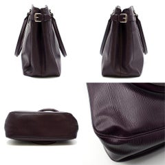 Louis Vuitton Burgundy Passy GM Epi Leather Bag