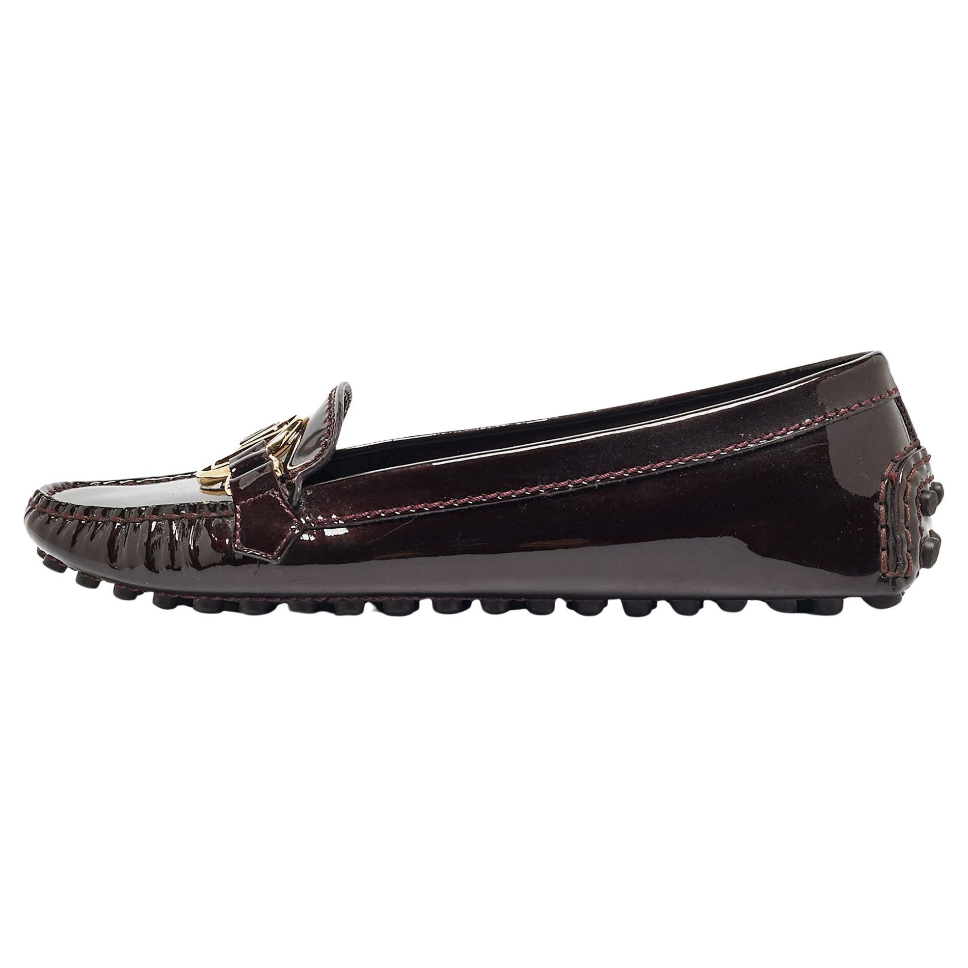 Louis Vuitton Burgundy Patent Leather Dauphine Loafers Size 36 For Sale