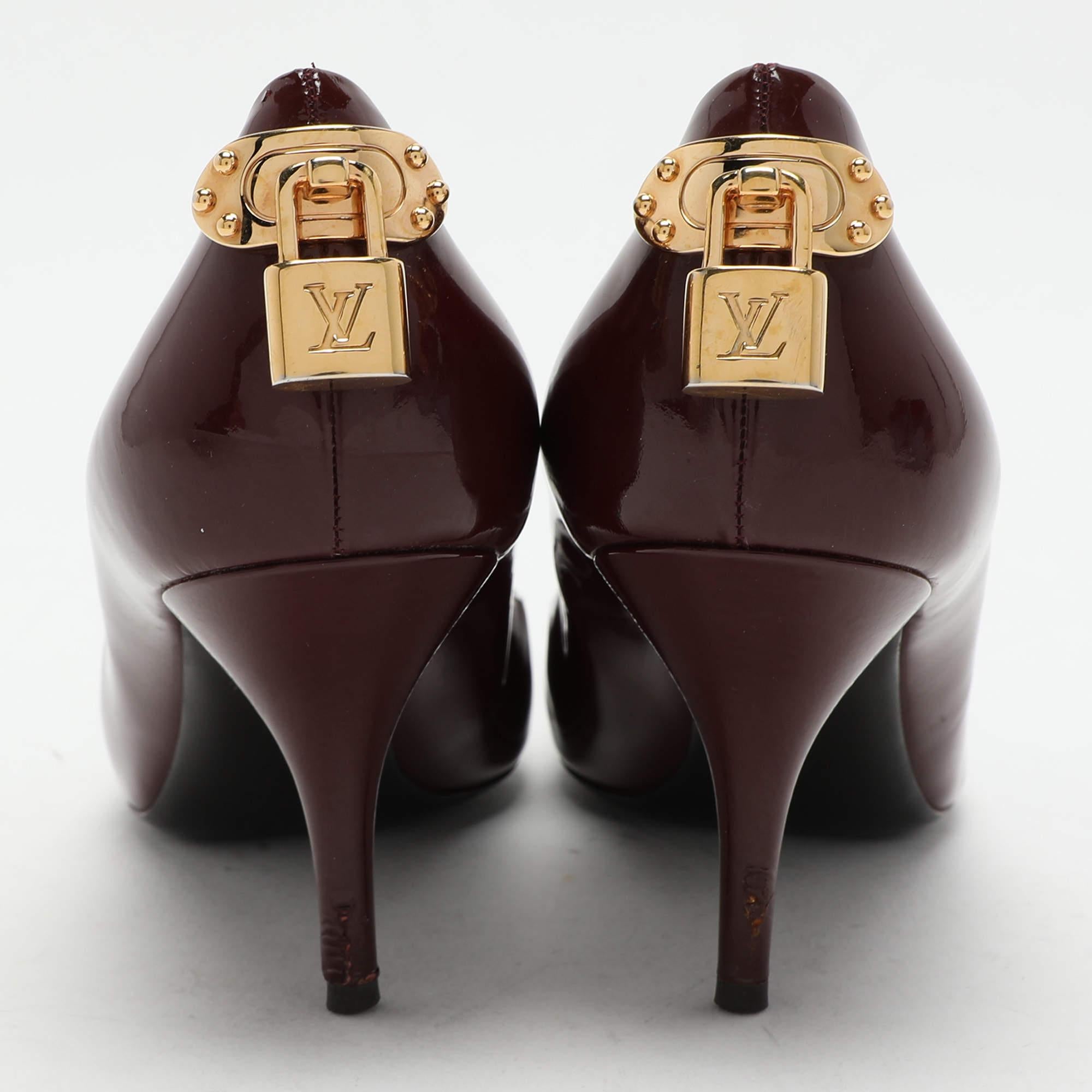 De las mujeres Louis Vuitton charol burdeos ¡Oh, de verdad! Bombas Talla 37.5 en venta