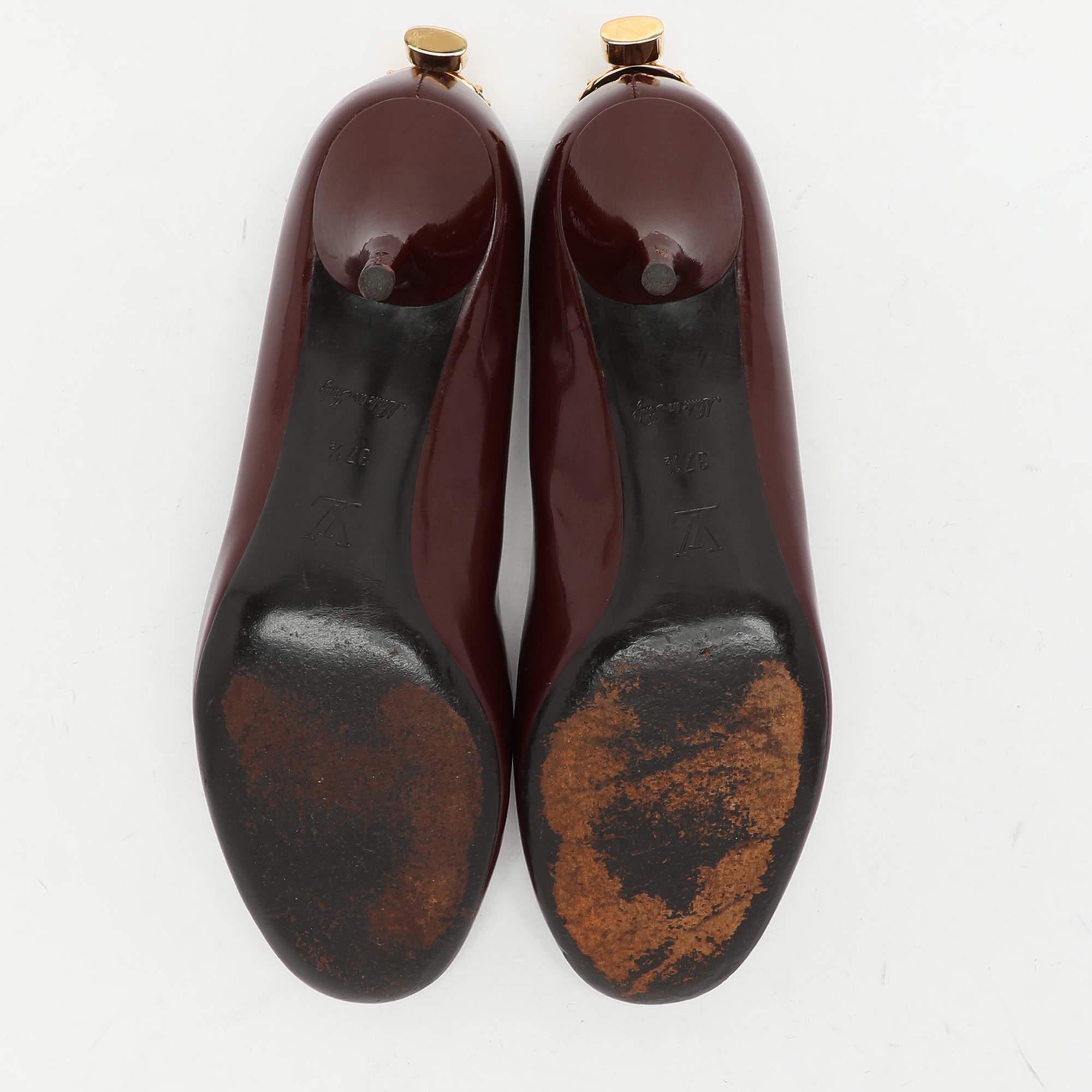 Louis Vuitton charol burdeos ¡Oh, de verdad! Bombas Talla 37.5 en venta 1