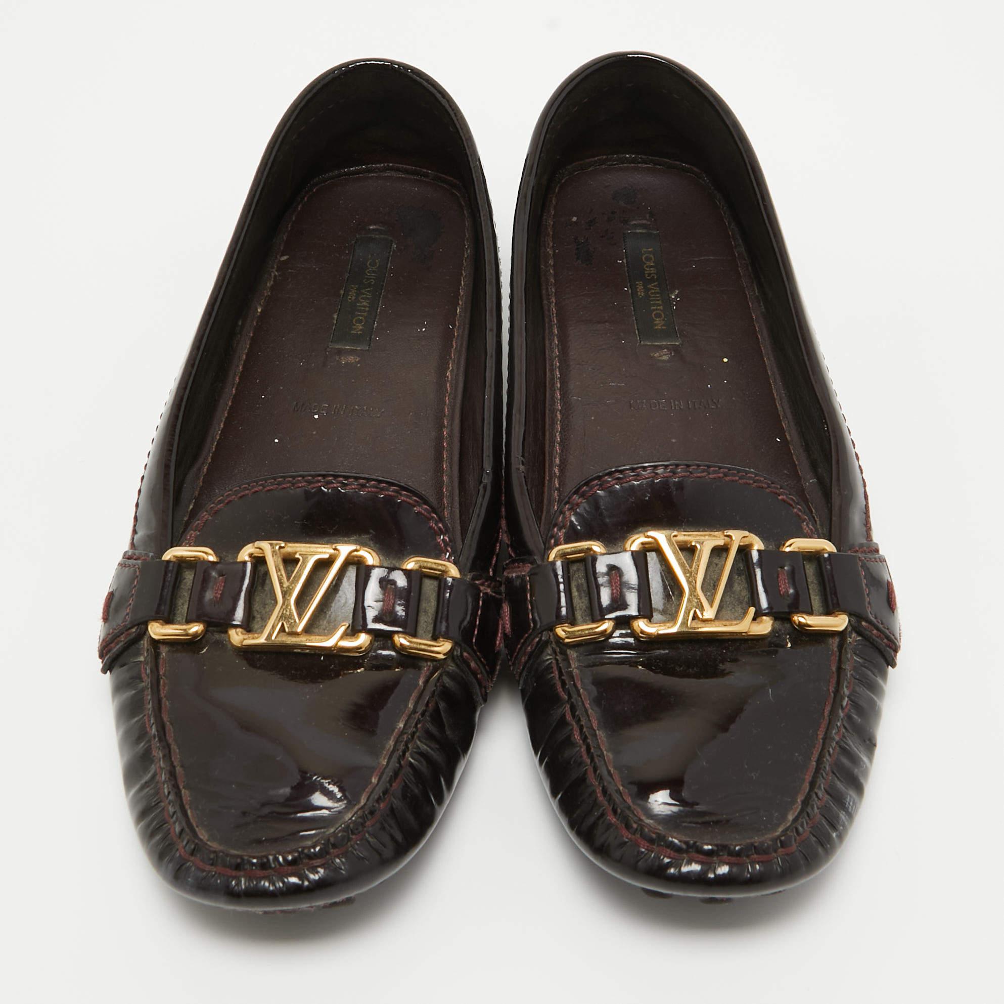Black Louis Vuitton Burgundy Patent Oxford Loafers Size 36.5 For Sale
