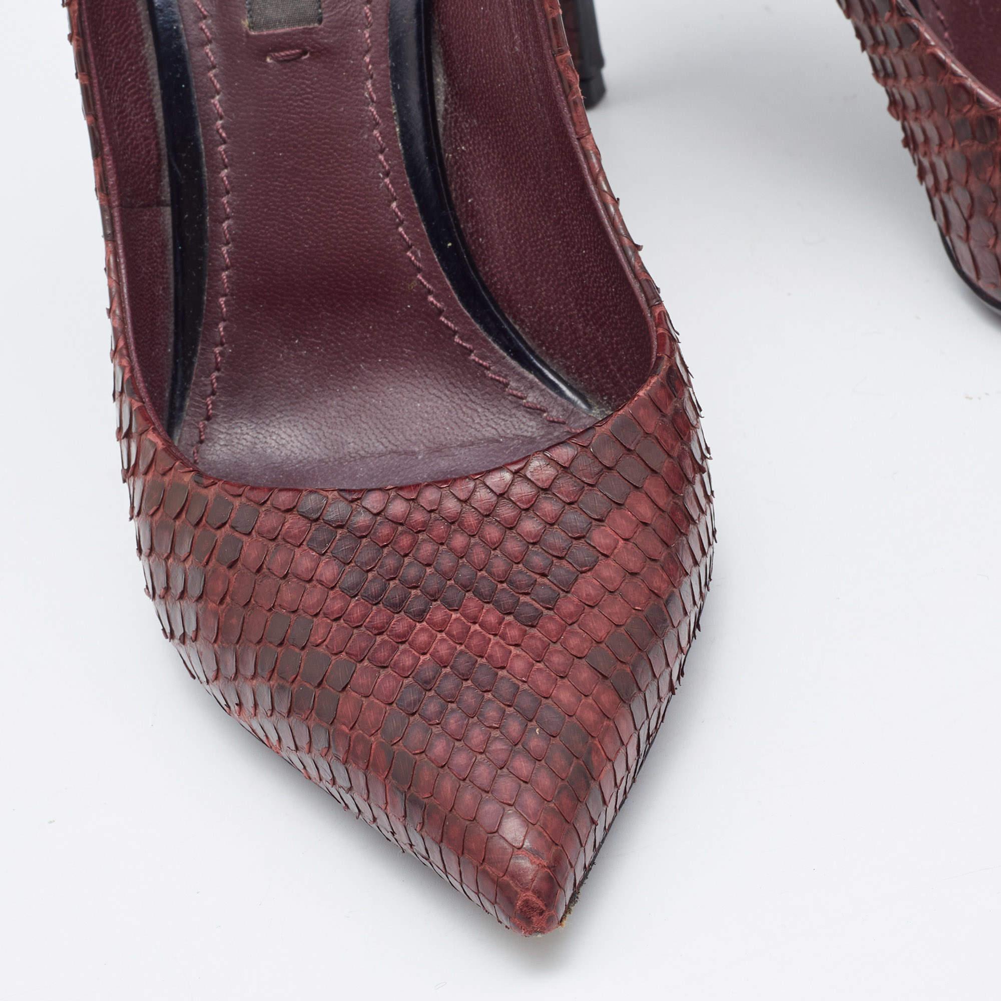 Louis Vuitton Burgundy Python Leather Slip On Pumps Size 34.5 For Sale 3