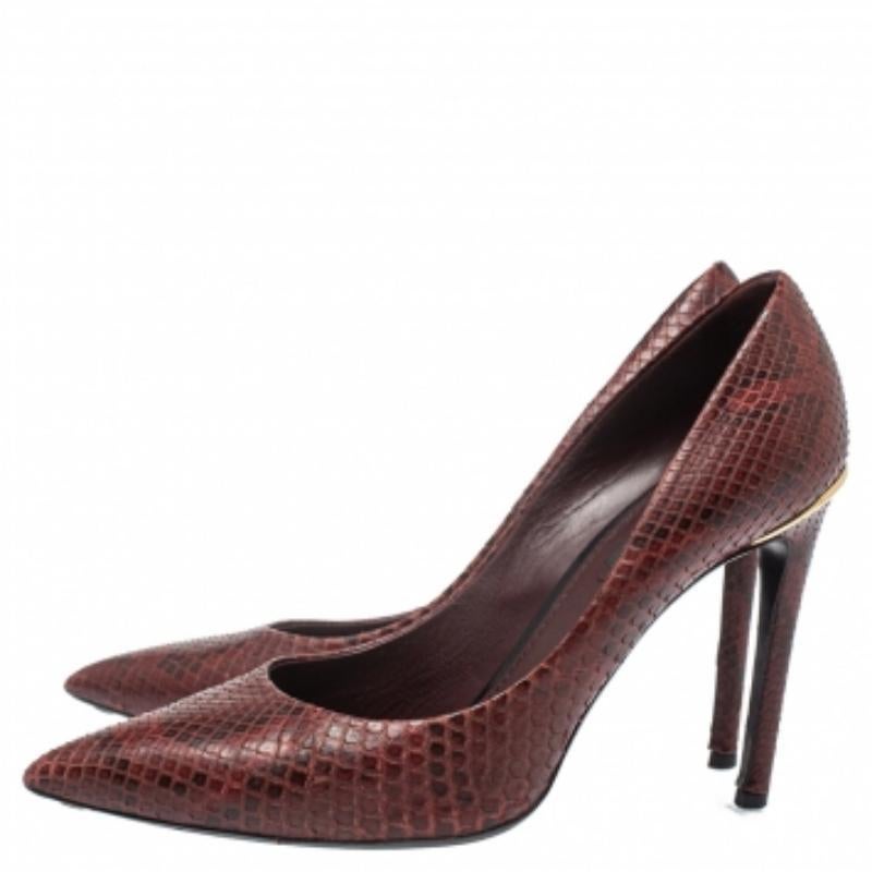 Brown Louis Vuitton Burgundy Python Leather Slip On  Pumps Size 37.5 For Sale