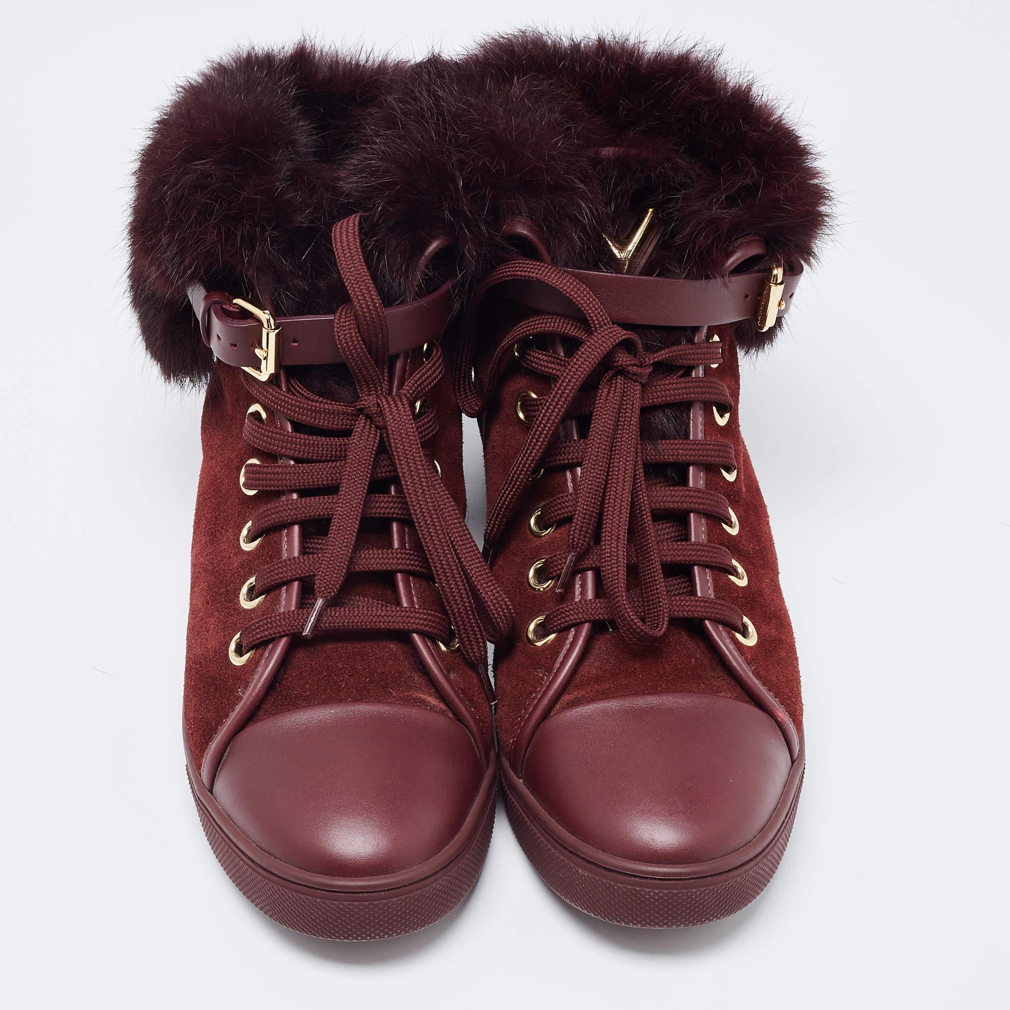 Louis Vuitton Burgundy Suede, Leather and Fur High Top Sneakers Size 38.5 In New Condition In Dubai, Al Qouz 2