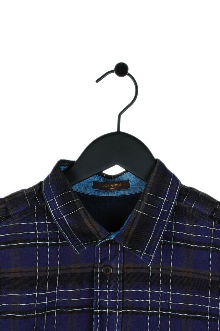 Louis Vuitton ButtonUp Flannel Men Shirt Size M (S012) For Sale at 1stDibs